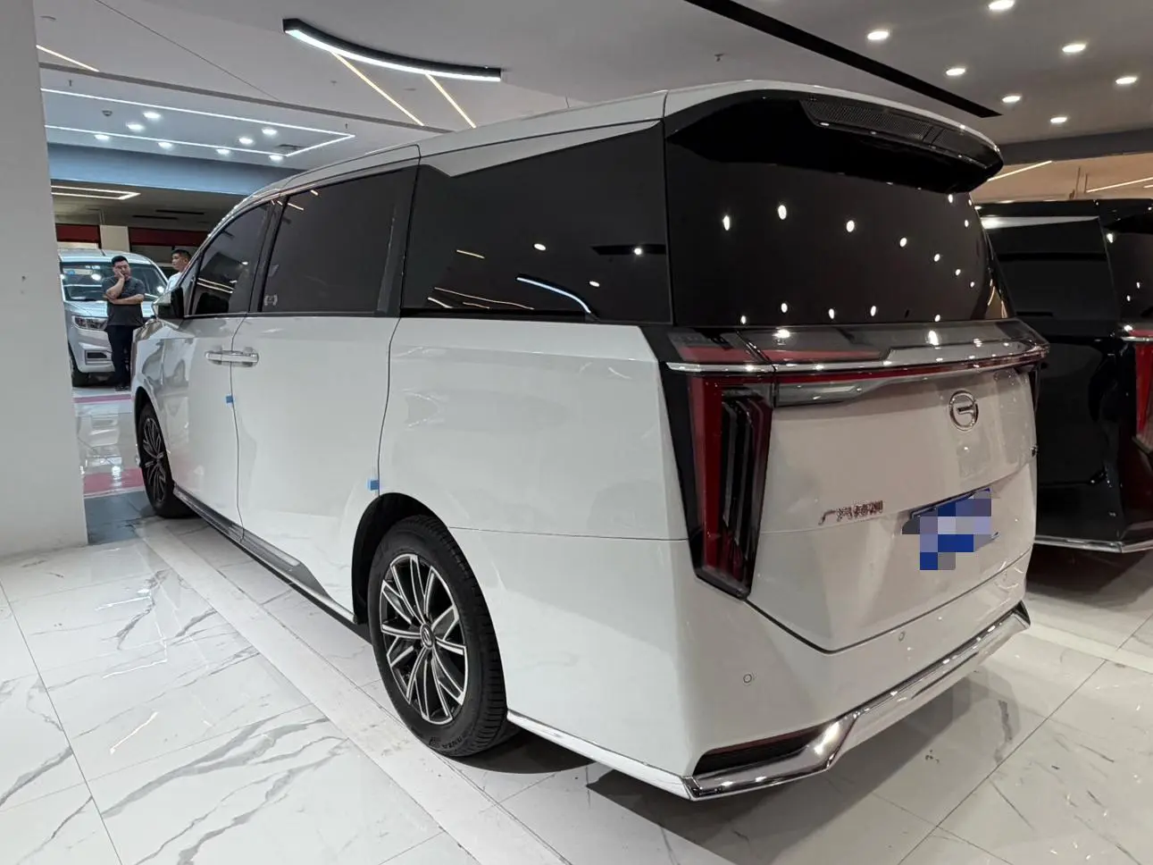 GAC Trumpchi M8 Master Series 2.0 TGDI Premium Edition