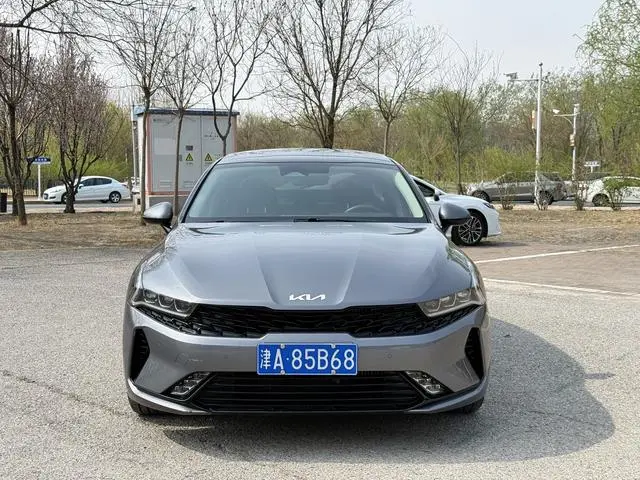Kia Kia K5 New version of 380T GT-Line