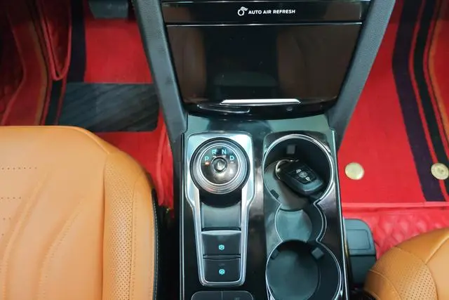 Ford Ruiji EcoBoost 245 four-wheel drive Jiaxiang model