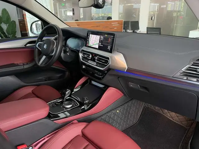 BMW BMW X4 xDrive 30i M Sports Yao Ye Set