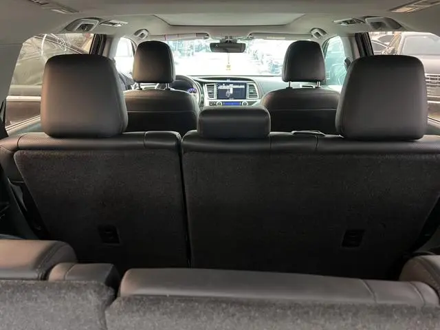 TOYOTA Highlander 2.0T four-wheel drive deluxe edition 7-seater Country V