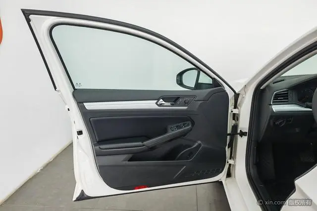 Volkswagen Lingdu 230TSI DSG Fashion Edition