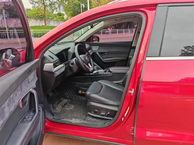 BYD Song Pro DM DM 1.5T four-wheel drive performance version flagship model