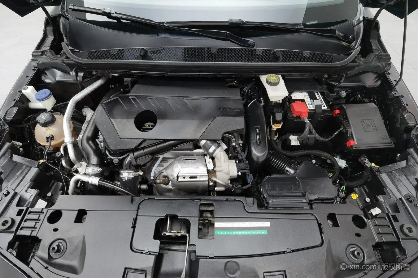 Peugeot Peugeot 408 1.6T Aggressive Version