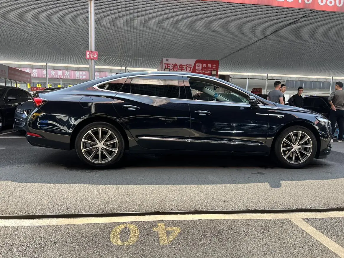 Buick Lacrosse 652T luxury