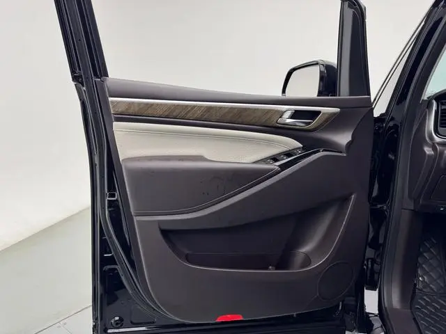GAC Trumpchi M8 Lingxiu Series 390T Extreme Edition