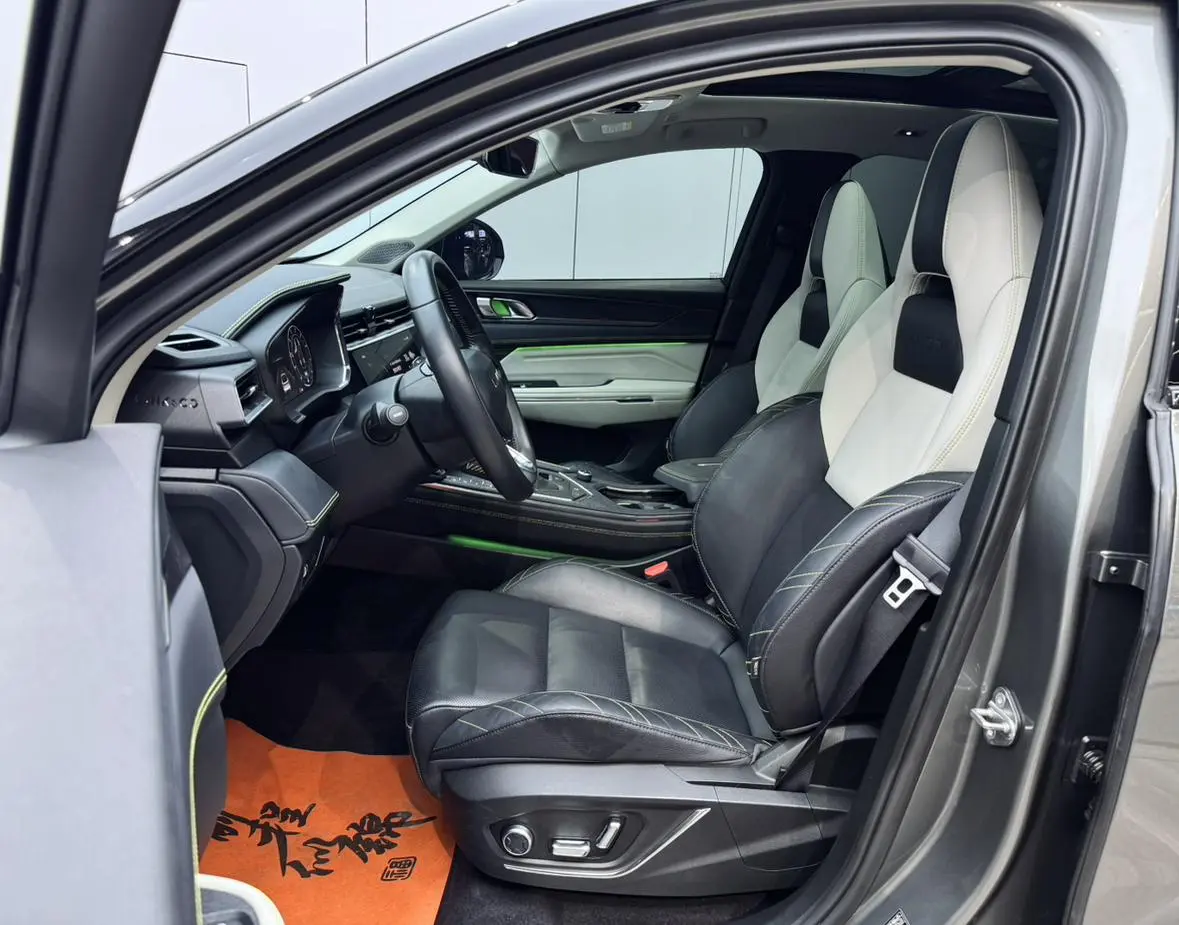 LYNK & CO Lynk 05 2.0TD two-wheel drive Halo