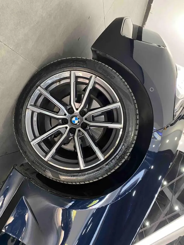 BMW BMW 3 Series 325Li M sports suit