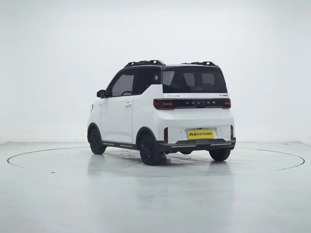 Wuling Wuling Hongguang MINIEV GAMEBOY 300km play coffee lithium iron phosphate