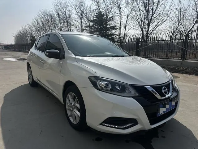 Nissan TIIDA 1.6L CVT Smart Travel Edition