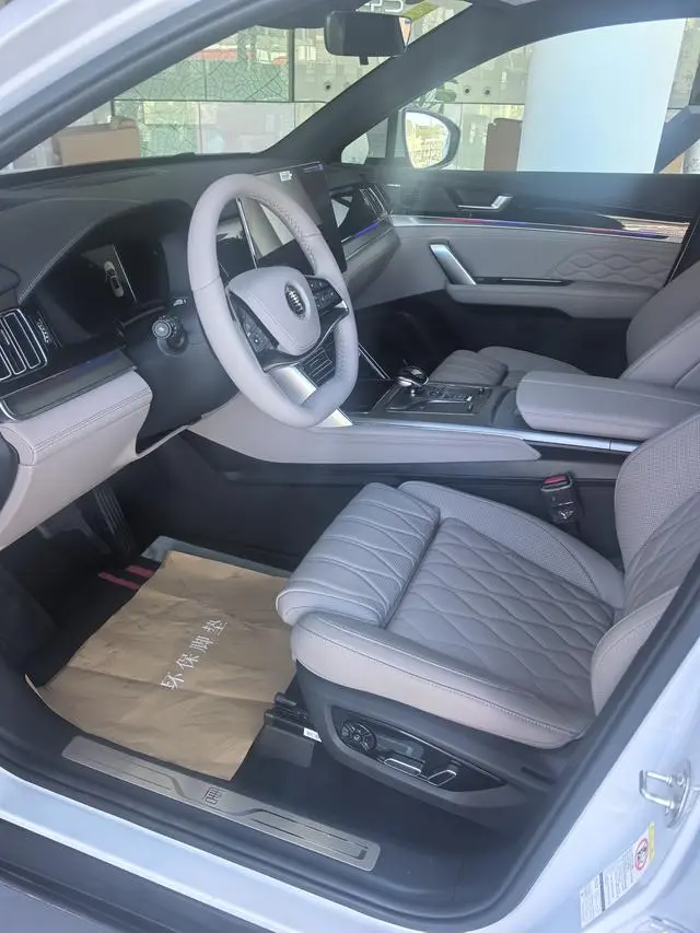 BYD Tang DM Smart driving version DM-i 115KM flagship model