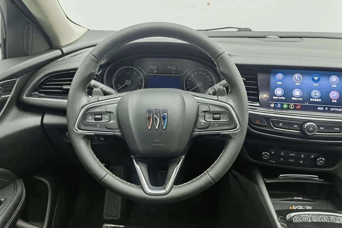 Buick Regal 25T Premium Edition