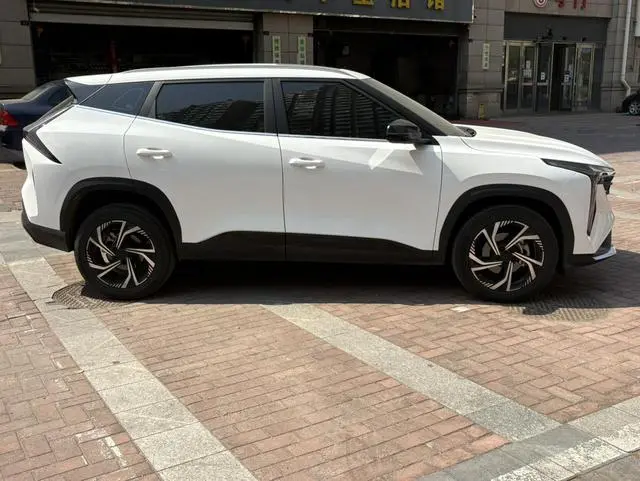 Geely Boyue 1.5TD Longteng Edition