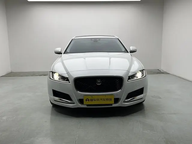 Jaguar Jaguar XFL 2.0T P200 two-wheel drive Elite Edition