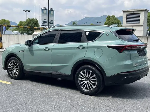 Chery Jetour Jietu X70 C-DM 1.5TD DHT Voyage EDITION PRO
