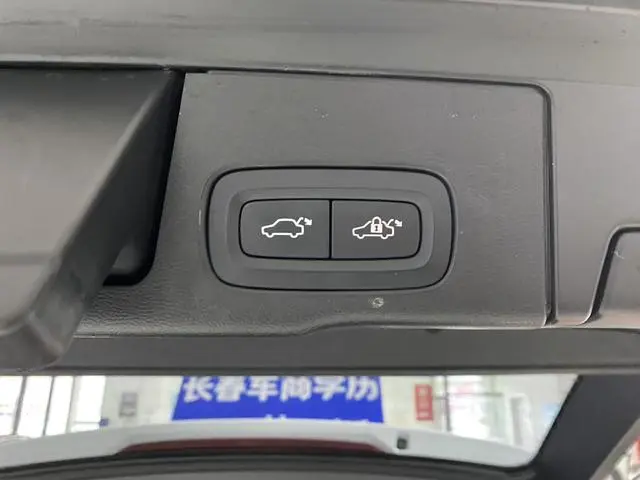 Volvo Volvo XC60 PHEV T8 E-drive hybrid Zhiyuan Sports Edition