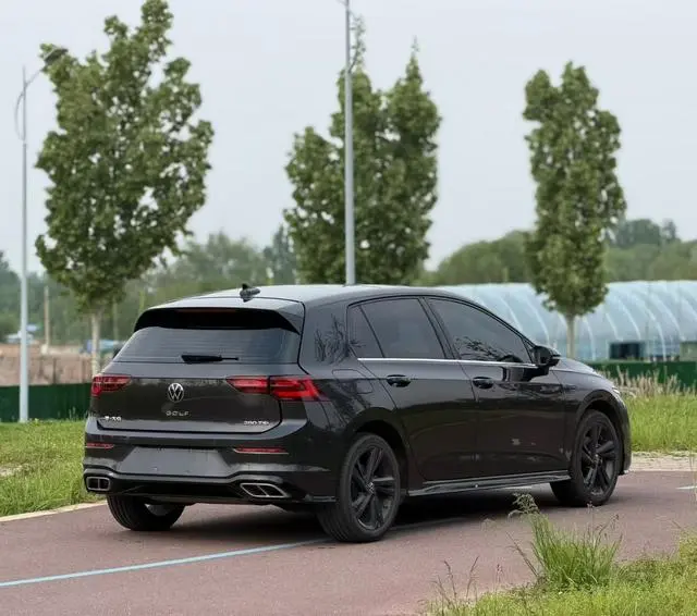 Volkswagen golf 280TSI DSG R-Line