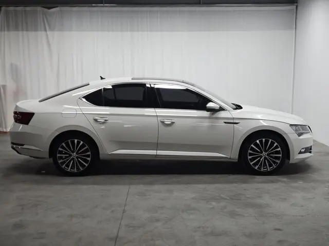 Skoda Speed pie ZI330 DSG Comfort Edition Country VI
