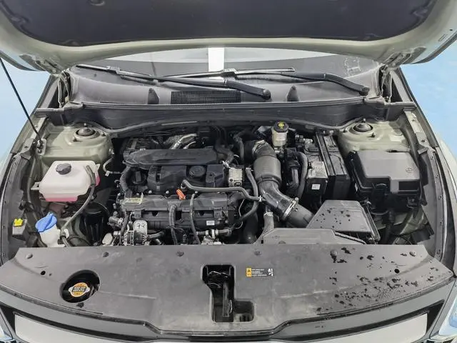 Kia Lion Platinum expands the world 1.5T two-wheel drive Premium edition