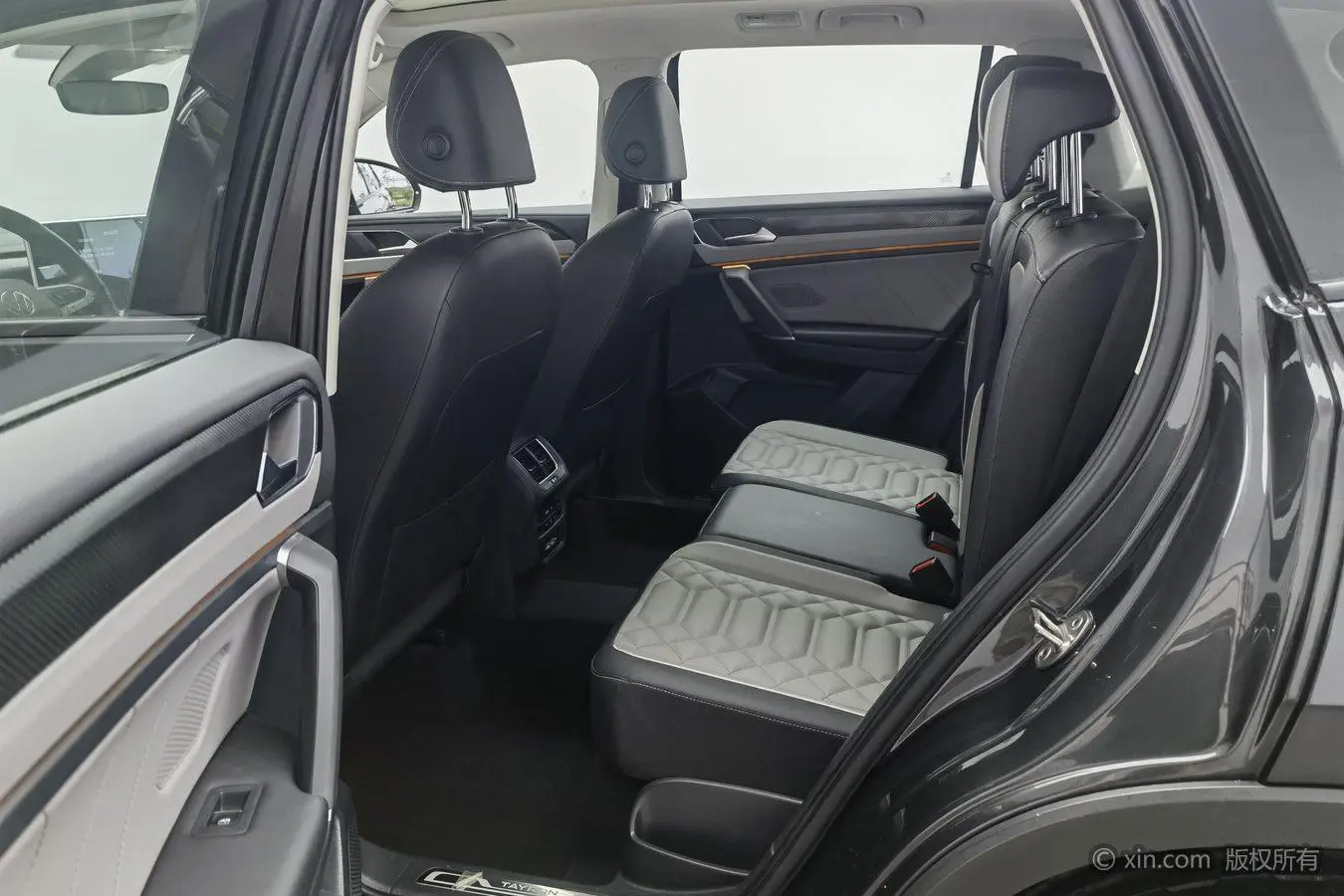 Volkswagen Tanyue 330TSI two-wheel drive Luxury Plus Premium Edition