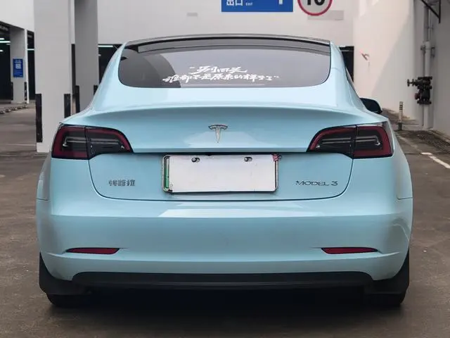 Tesla Model 3 Rear-wheel drive version