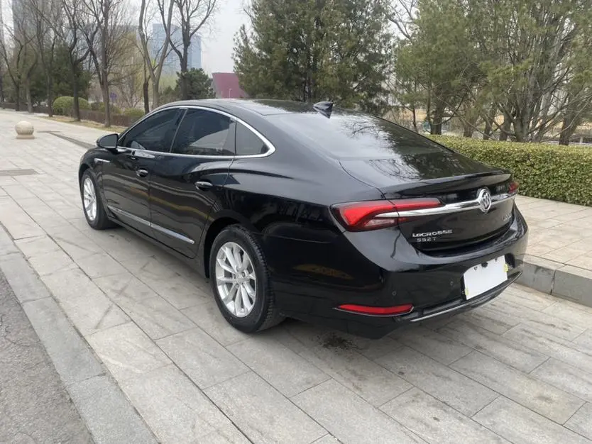 Buick Lacrosse 552T luxury