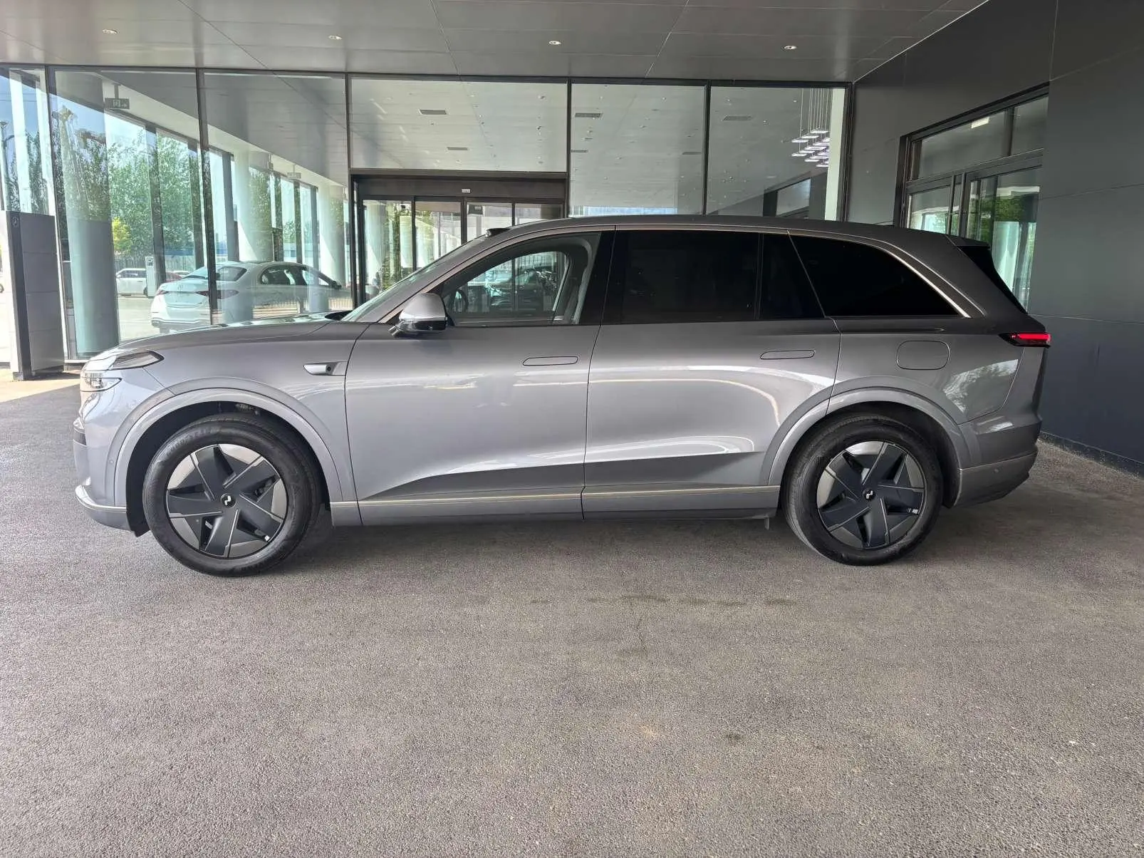 ONVO Nio Le Dao L90 Six-seater version Max