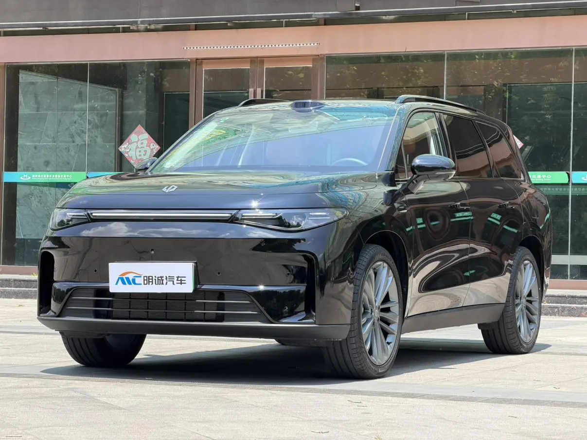 Leapmotor Zero run C16 Extended program 280 Lidar Zhizun Edition 6 seats
