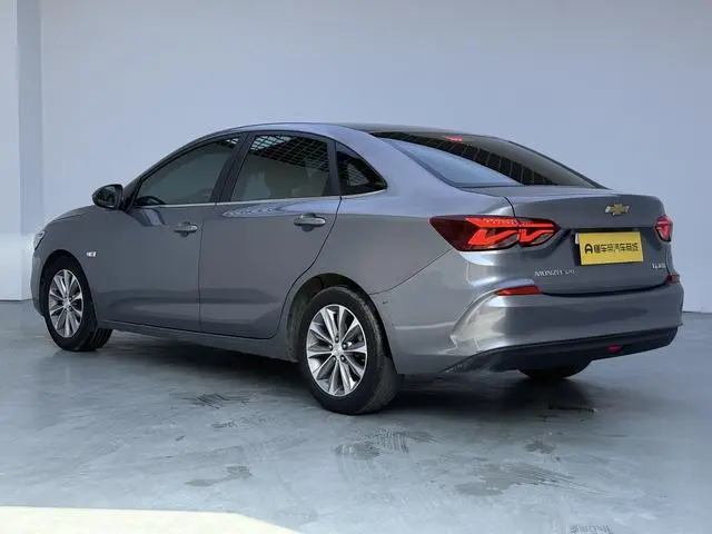 Chevrolet Cruze 320 Automatic Enjoy Edition