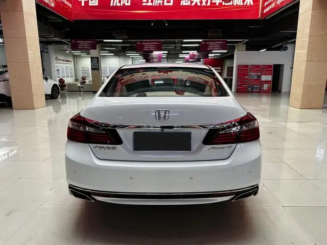 Honda Accord 2.0L Comfort Version