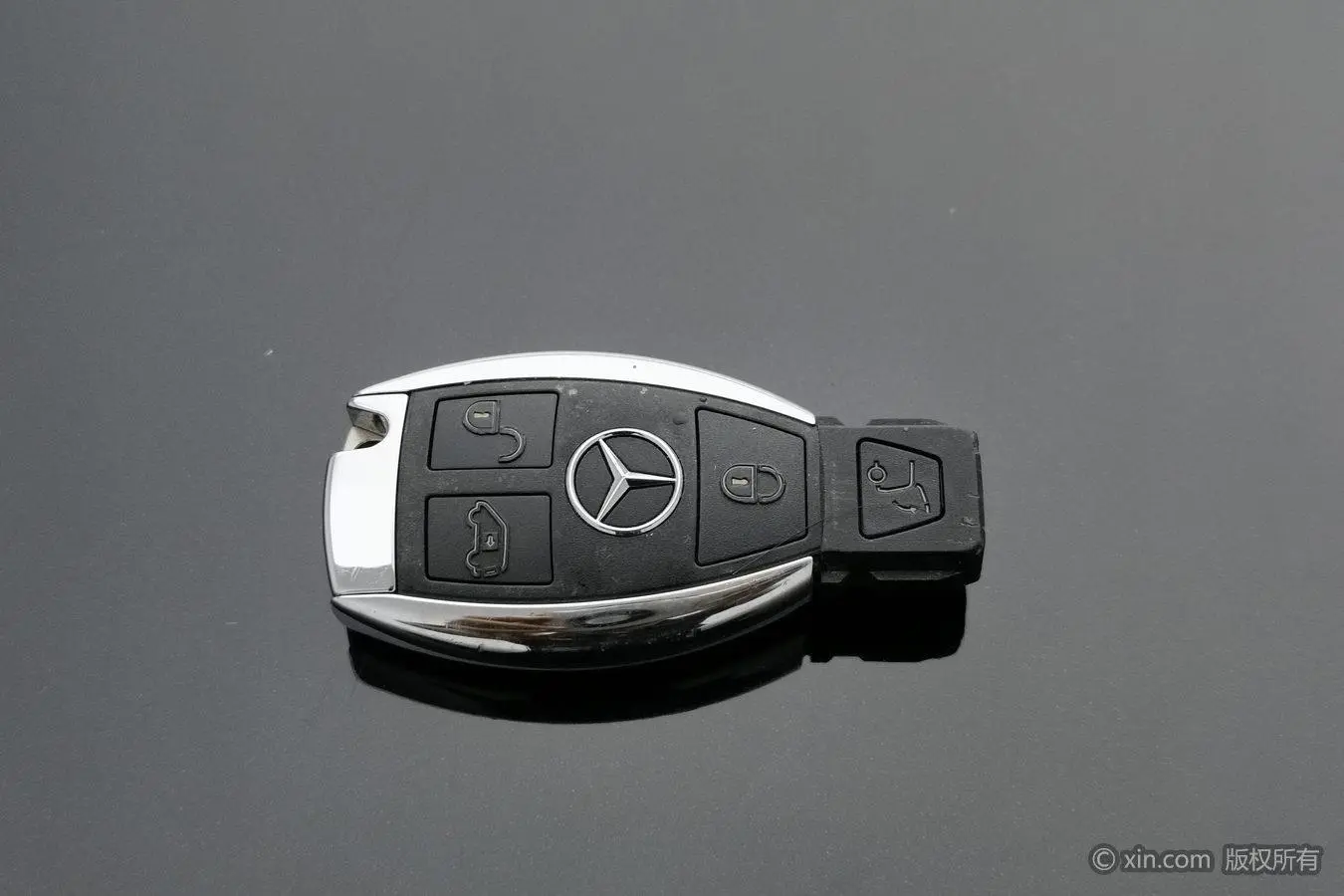 Mercedes-Benz Mercedes-Benz V-class V 260 L Long wheelbase Deluxe Edition