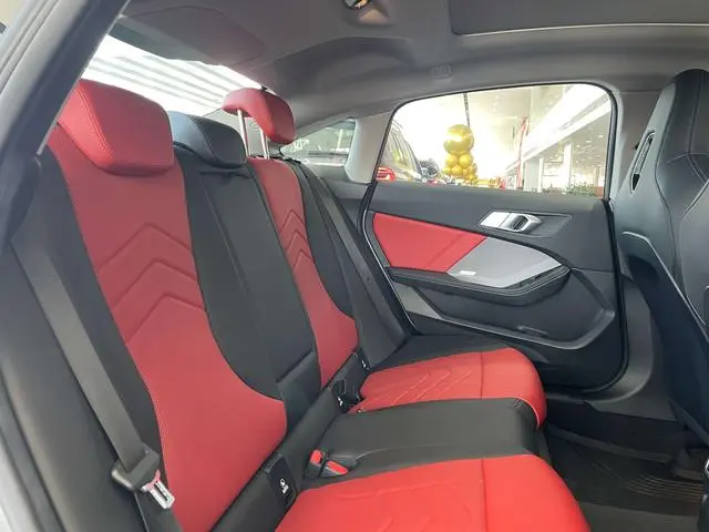BMW BMW 2 Series 225L M Sports Yao Ye Suit