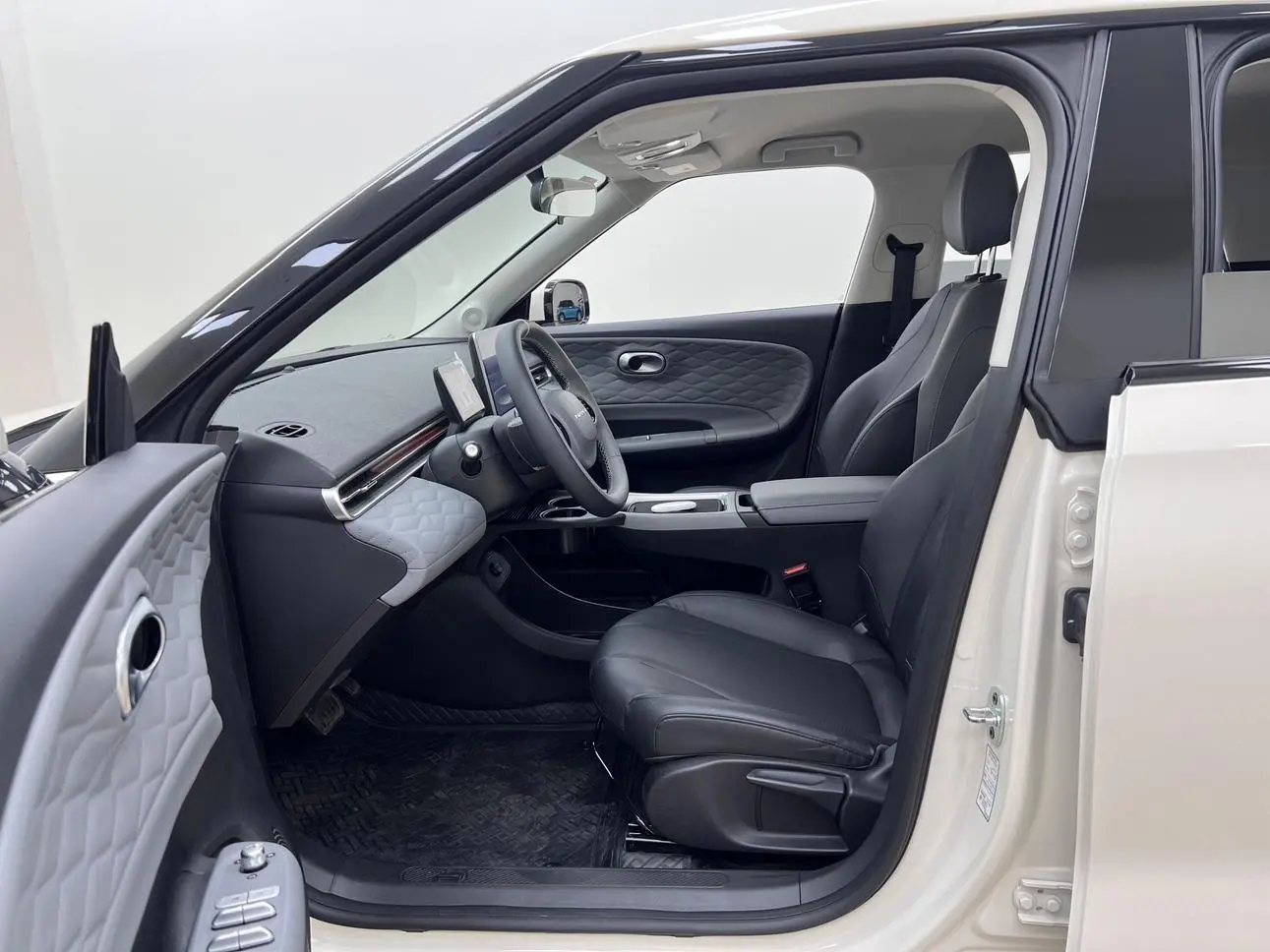 NAMMI Dongfeng Nano 01 330Plus
