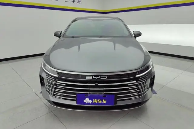 BYD Destroyer 05 DM-i Champion Edition 120KM Premium Type