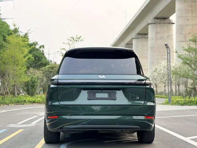 Li Auto Ideal L9 Max version