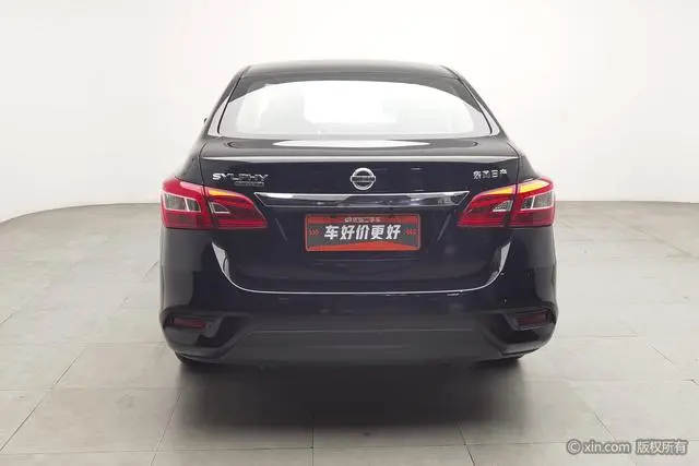 Nissan Xuan Yi Classic 1.6 XE CVT Comfort Edition