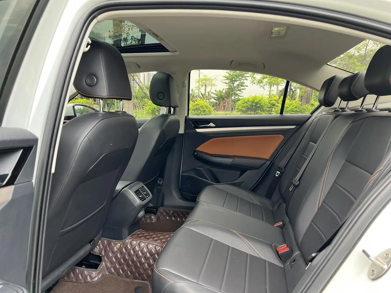 Volkswagen Bora 200TSI DSG Yuexing Edition