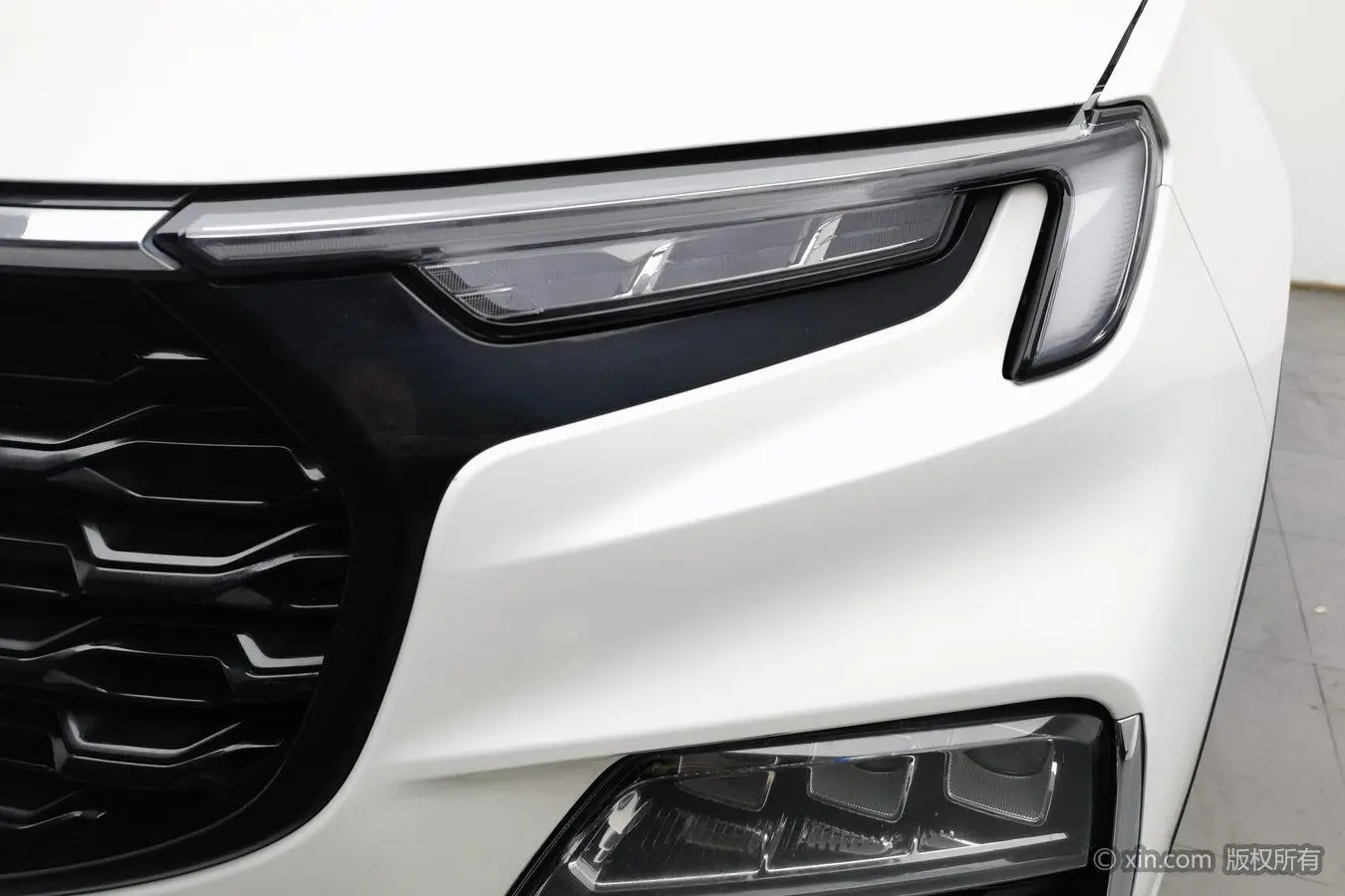 Ford Lingyu EcoBoost 225 5-seater fine collar type