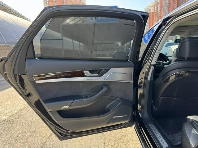Audi Audi A8 A8L 45 TFSI quattro luxury