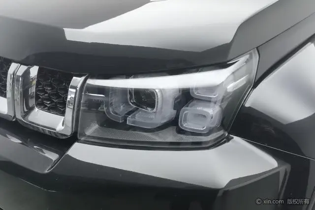 Beijing Beijing off-road BJ40 2.3T automatic four-wheel drive City Hunter Edition exclusive Country VI