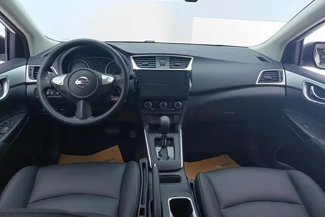 Nissan Xuan Yi Classic 1.6 XE CVT Comfort Edition