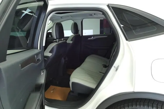 Ford Ruiji EcoBoost 245 two-wheel drive leisure model