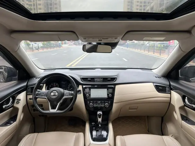 Nissan Qijun 2.0L CVT Comfort Edition 2WD