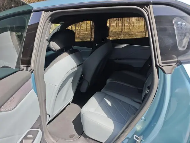 Shenlan Deepal Dark blue S05 510Ultra Pure Electric Version