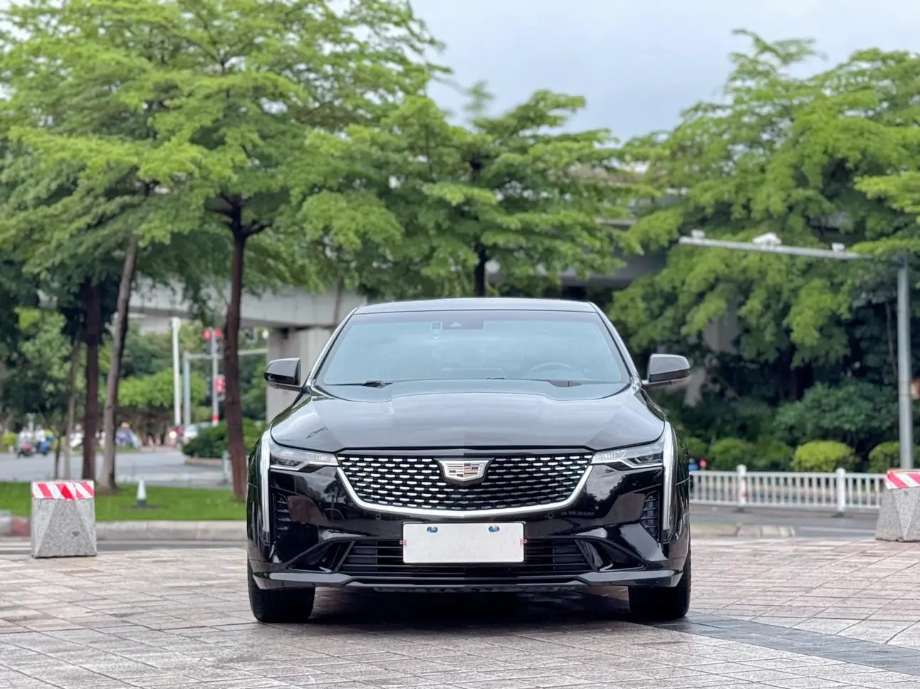 Cadillac Cadillac CT4 28T luxury