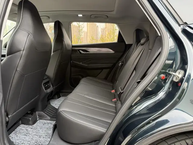 Dongfeng Fengshen Hao Han Honor Edition 1.5T Fashion Type