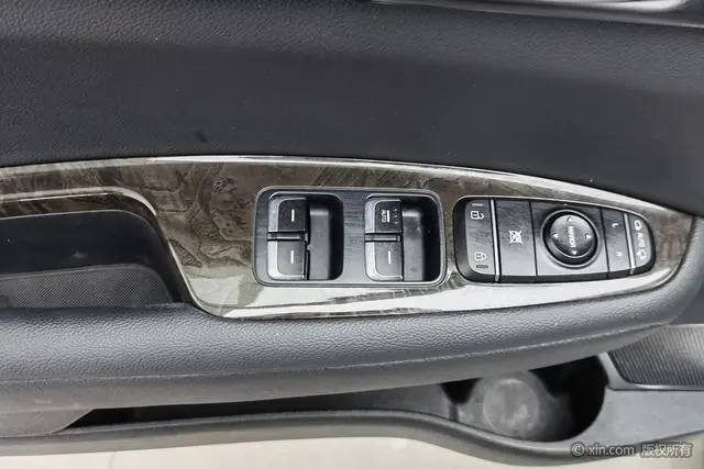 Kia Kia K5 2.0L automatic LUX