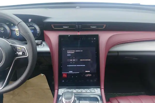 Hongqi Hongqi H5 2.0T Automatic Zhilian Qichang Version