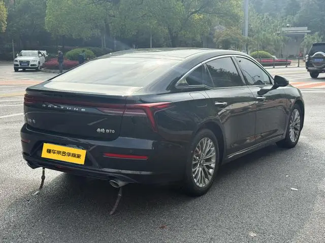 FAW Pentium B70 1.5T automatic enjoyment type