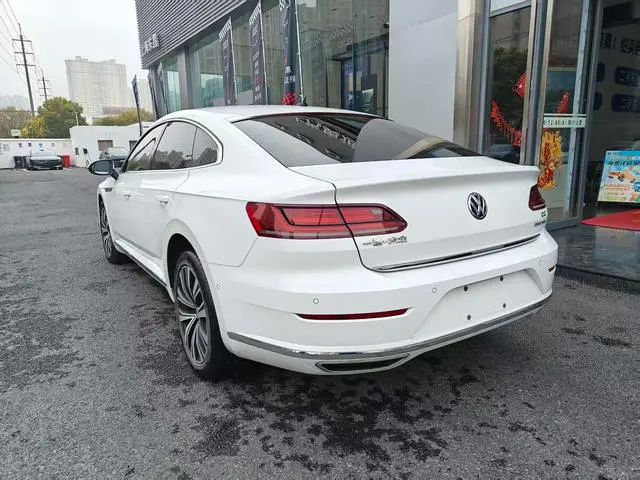 Volkswagen Volkswagen CC 330TSI Charm Edition Country VI